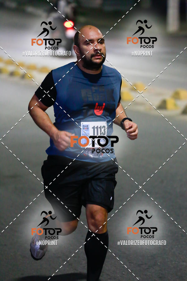 Buy your photos of the eventPA Rock Run - Corrida Noturna on Fotop