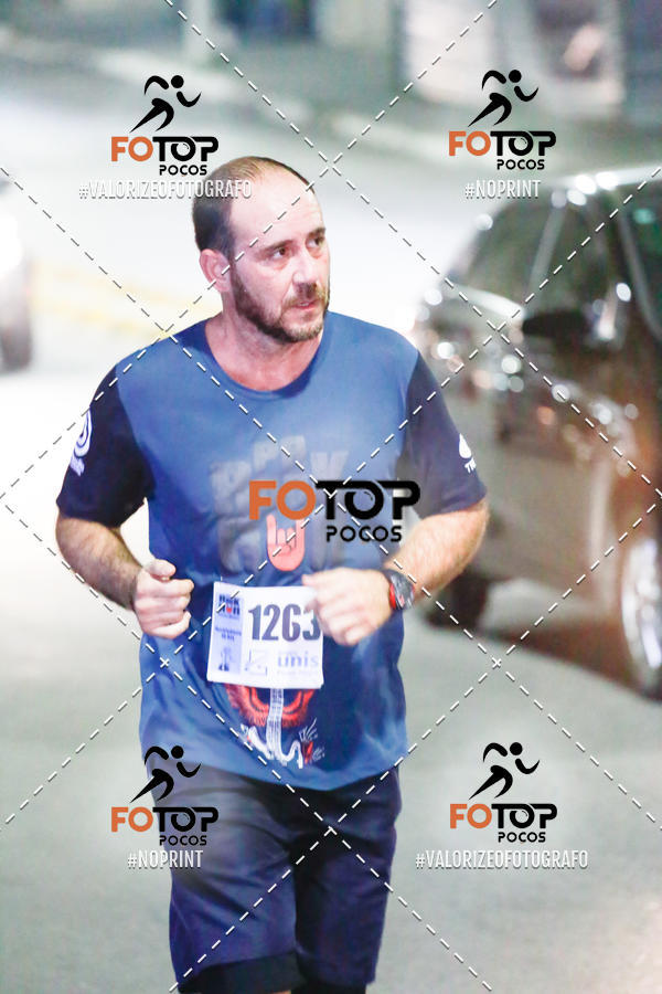 Buy your photos of the eventPA Rock Run - Corrida Noturna on Fotop