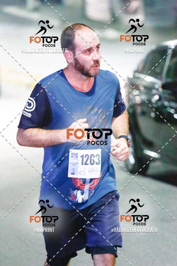 Buy your photos of the eventPA Rock Run - Corrida Noturna on Fotop