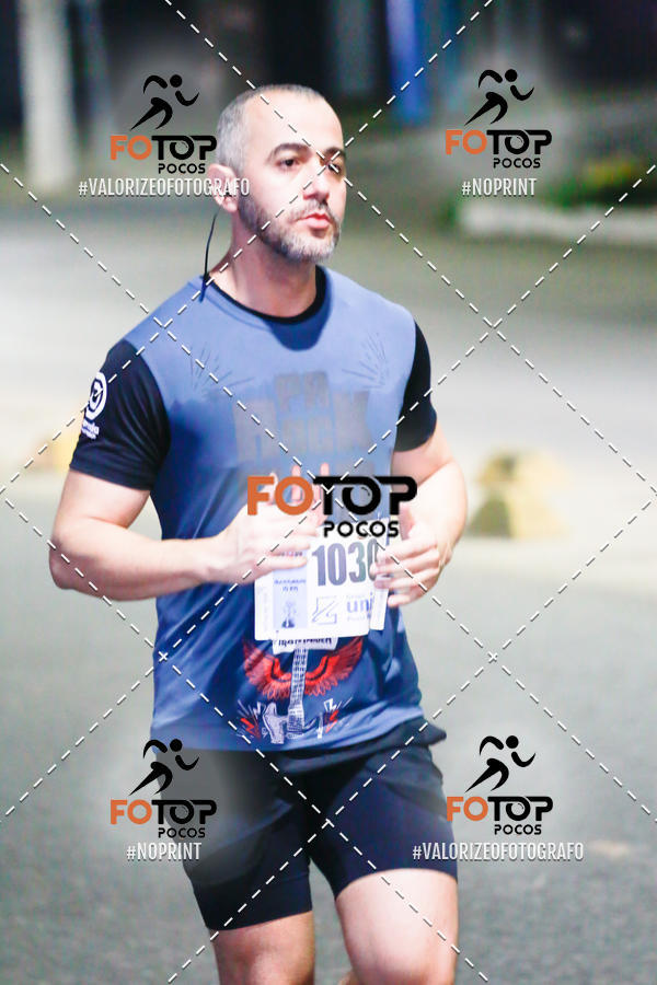 Buy your photos of the eventPA Rock Run - Corrida Noturna on Fotop