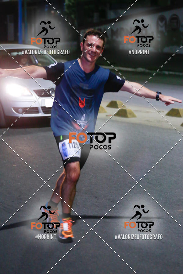Buy your photos of the eventPA Rock Run - Corrida Noturna on Fotop
