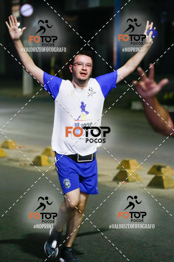 Buy your photos of the eventPA Rock Run - Corrida Noturna on Fotop