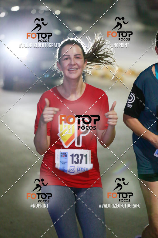 Buy your photos of the eventPA Rock Run - Corrida Noturna on Fotop