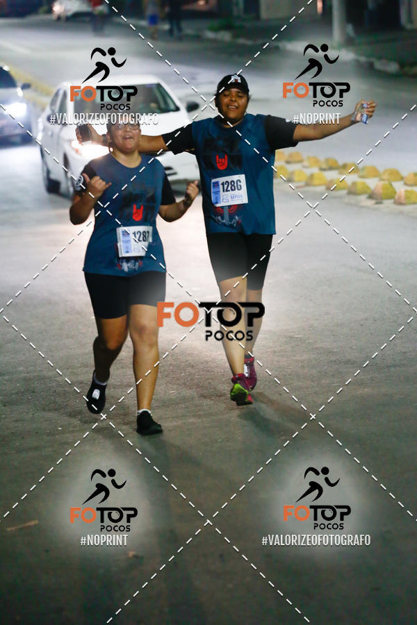 Buy your photos of the eventPA Rock Run - Corrida Noturna on Fotop