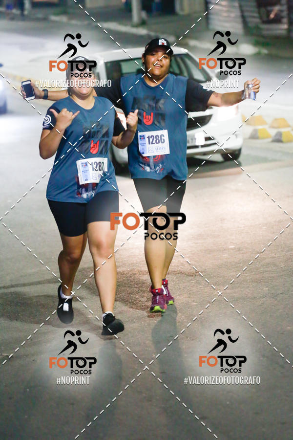 Buy your photos of the eventPA Rock Run - Corrida Noturna on Fotop