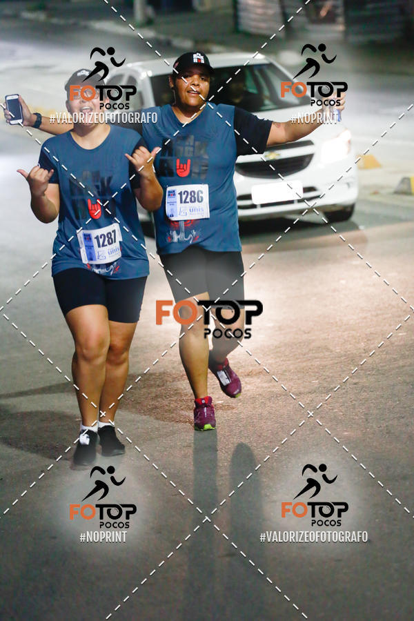Buy your photos of the eventPA Rock Run - Corrida Noturna on Fotop