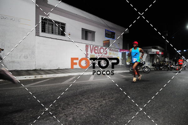 Buy your photos of the eventPA Rock Run - Corrida Noturna on Fotop