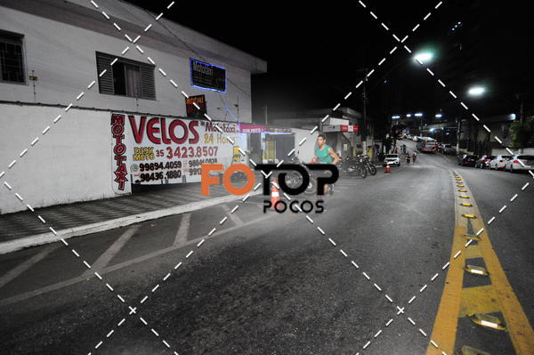 Buy your photos of the eventPA Rock Run - Corrida Noturna on Fotop