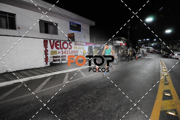 Buy your photos of the eventPA Rock Run - Corrida Noturna on Fotop