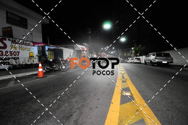 Buy your photos of the eventPA Rock Run - Corrida Noturna on Fotop