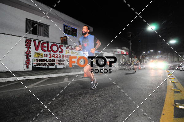 Buy your photos of the eventPA Rock Run - Corrida Noturna on Fotop