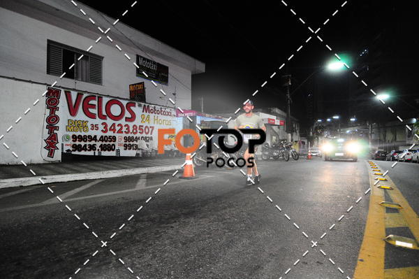 Buy your photos of the eventPA Rock Run - Corrida Noturna on Fotop