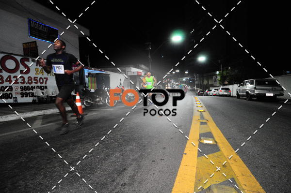 Buy your photos of the eventPA Rock Run - Corrida Noturna on Fotop