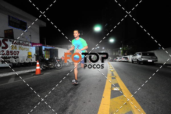 Buy your photos of the eventPA Rock Run - Corrida Noturna on Fotop