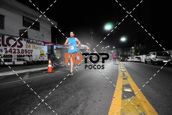 Buy your photos of the eventPA Rock Run - Corrida Noturna on Fotop