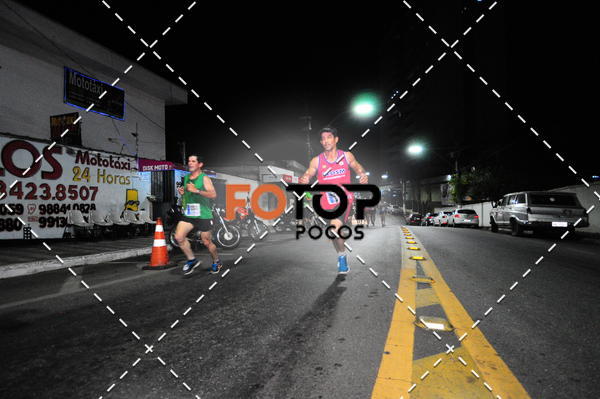Buy your photos of the eventPA Rock Run - Corrida Noturna on Fotop