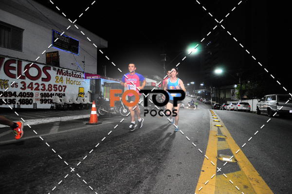 Buy your photos of the eventPA Rock Run - Corrida Noturna on Fotop
