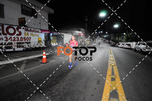 Buy your photos of the eventPA Rock Run - Corrida Noturna on Fotop