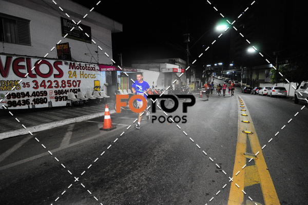 Buy your photos of the eventPA Rock Run - Corrida Noturna on Fotop