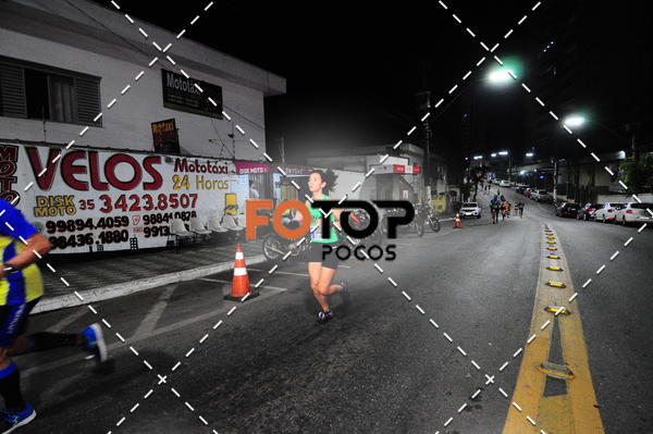 Buy your photos of the eventPA Rock Run - Corrida Noturna on Fotop