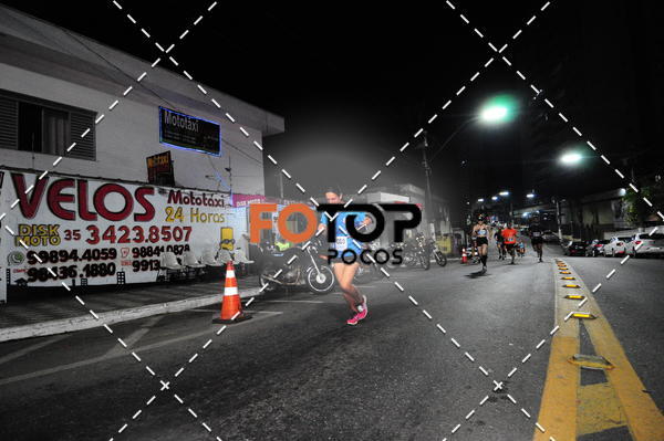 Buy your photos of the eventPA Rock Run - Corrida Noturna on Fotop