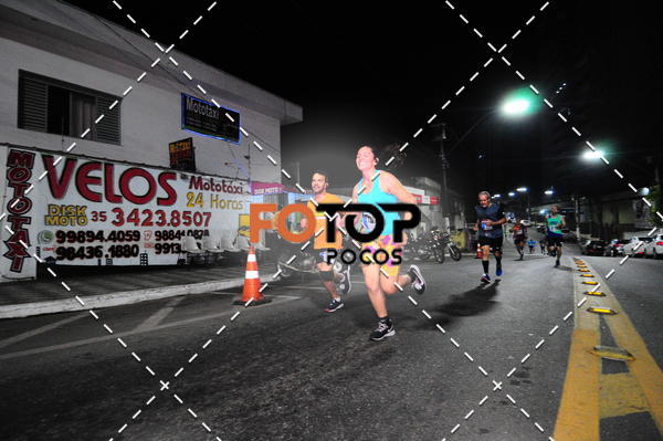 Buy your photos of the eventPA Rock Run - Corrida Noturna on Fotop