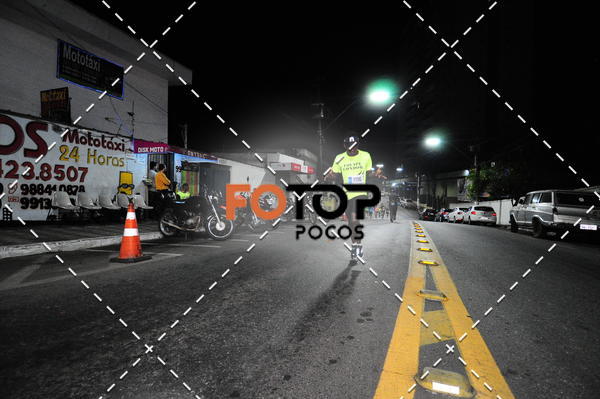 Buy your photos of the eventPA Rock Run - Corrida Noturna on Fotop