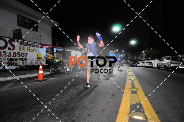 Buy your photos of the eventPA Rock Run - Corrida Noturna on Fotop