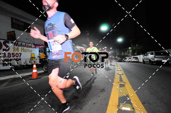 Buy your photos of the eventPA Rock Run - Corrida Noturna on Fotop