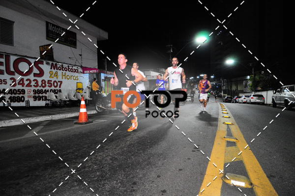 Buy your photos of the eventPA Rock Run - Corrida Noturna on Fotop