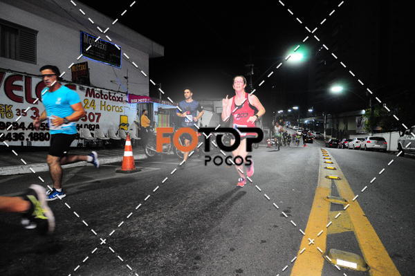 Buy your photos of the eventPA Rock Run - Corrida Noturna on Fotop