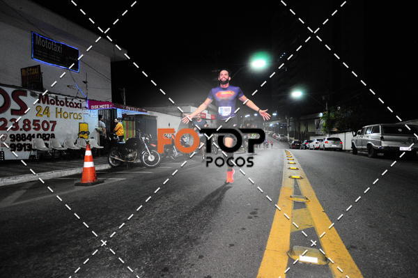 Buy your photos of the eventPA Rock Run - Corrida Noturna on Fotop