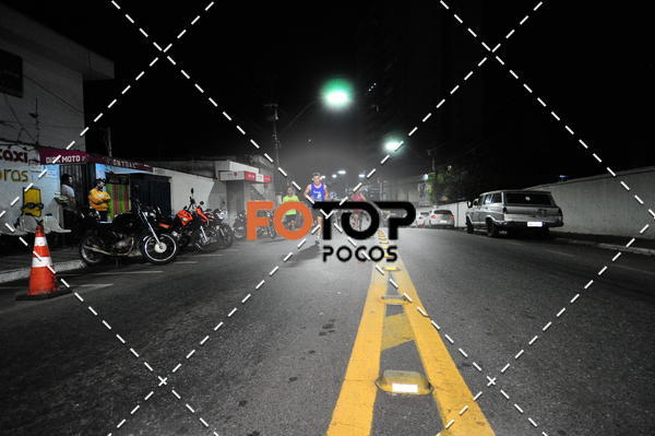 Buy your photos of the eventPA Rock Run - Corrida Noturna on Fotop