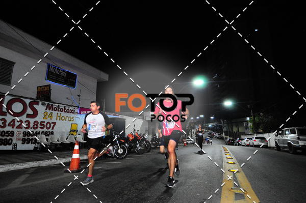 Buy your photos of the eventPA Rock Run - Corrida Noturna on Fotop