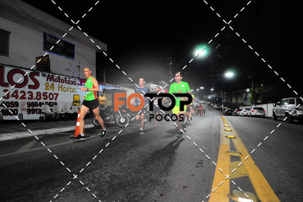 Buy your photos of the eventPA Rock Run - Corrida Noturna on Fotop