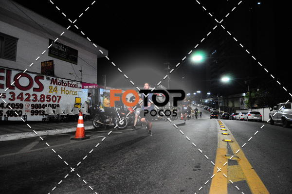 Buy your photos of the eventPA Rock Run - Corrida Noturna on Fotop