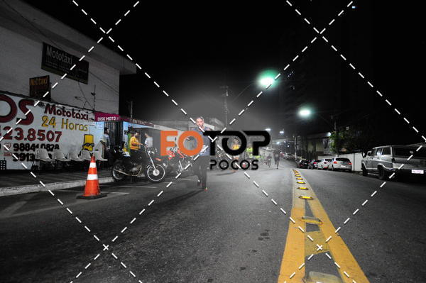 Buy your photos of the eventPA Rock Run - Corrida Noturna on Fotop