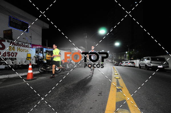 Buy your photos of the eventPA Rock Run - Corrida Noturna on Fotop