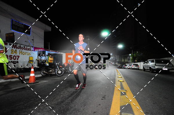 Buy your photos of the eventPA Rock Run - Corrida Noturna on Fotop