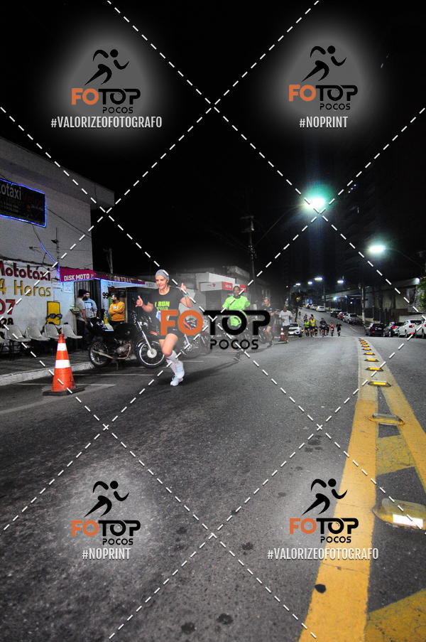 Buy your photos of the eventPA Rock Run - Corrida Noturna on Fotop