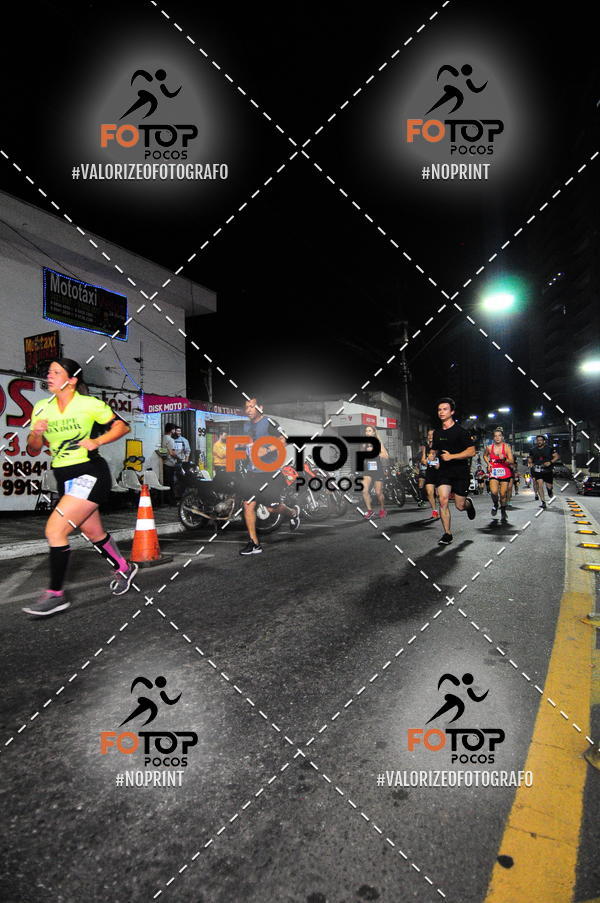 Buy your photos of the eventPA Rock Run - Corrida Noturna on Fotop