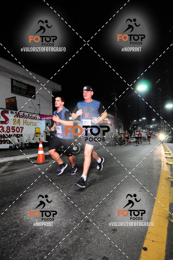 Buy your photos of the eventPA Rock Run - Corrida Noturna on Fotop