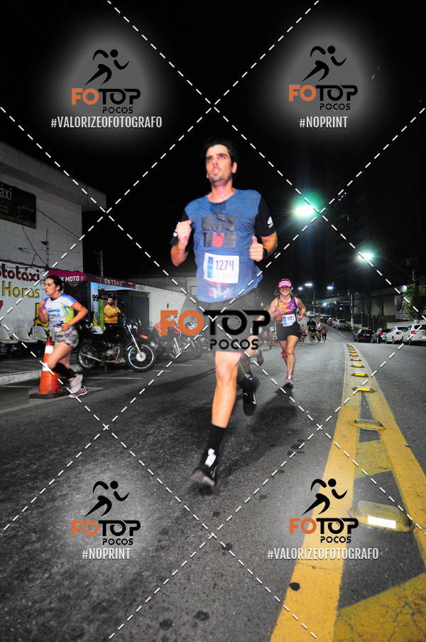 Buy your photos of the eventPA Rock Run - Corrida Noturna on Fotop