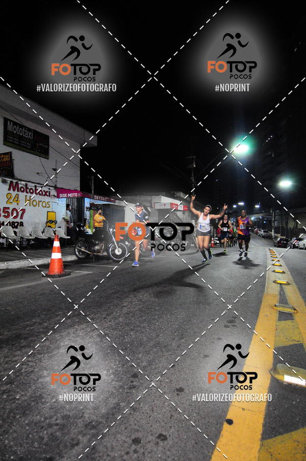 Buy your photos of the eventPA Rock Run - Corrida Noturna on Fotop