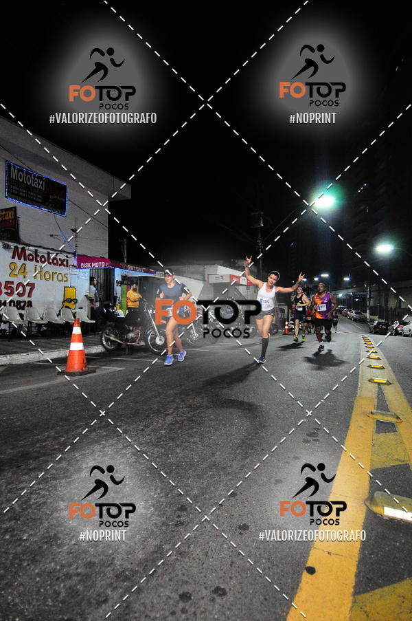 Buy your photos of the eventPA Rock Run - Corrida Noturna on Fotop