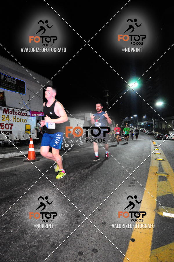Buy your photos of the eventPA Rock Run - Corrida Noturna on Fotop
