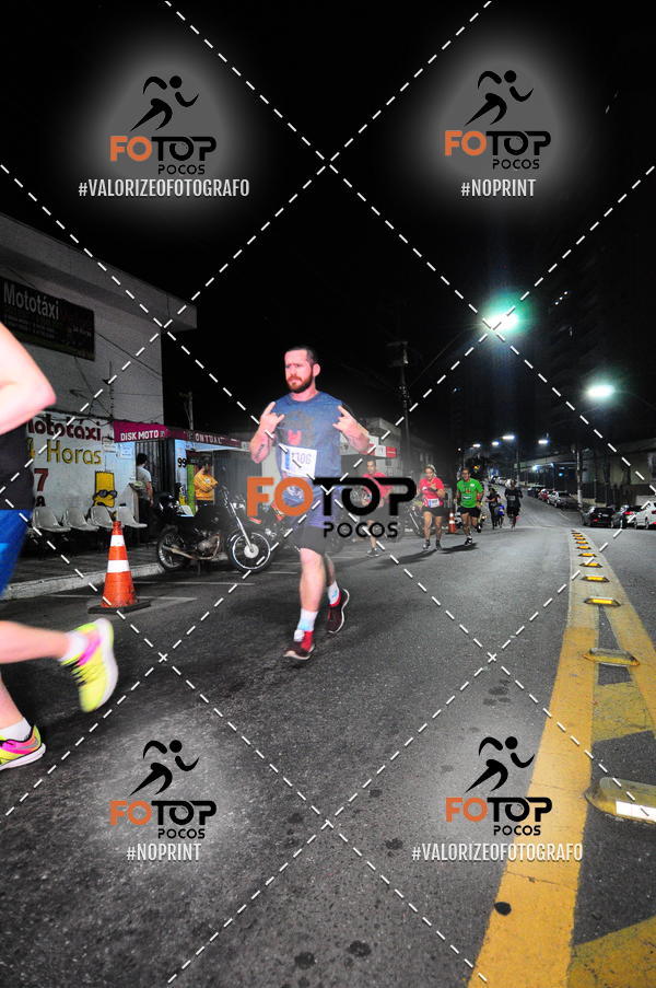 Buy your photos of the eventPA Rock Run - Corrida Noturna on Fotop