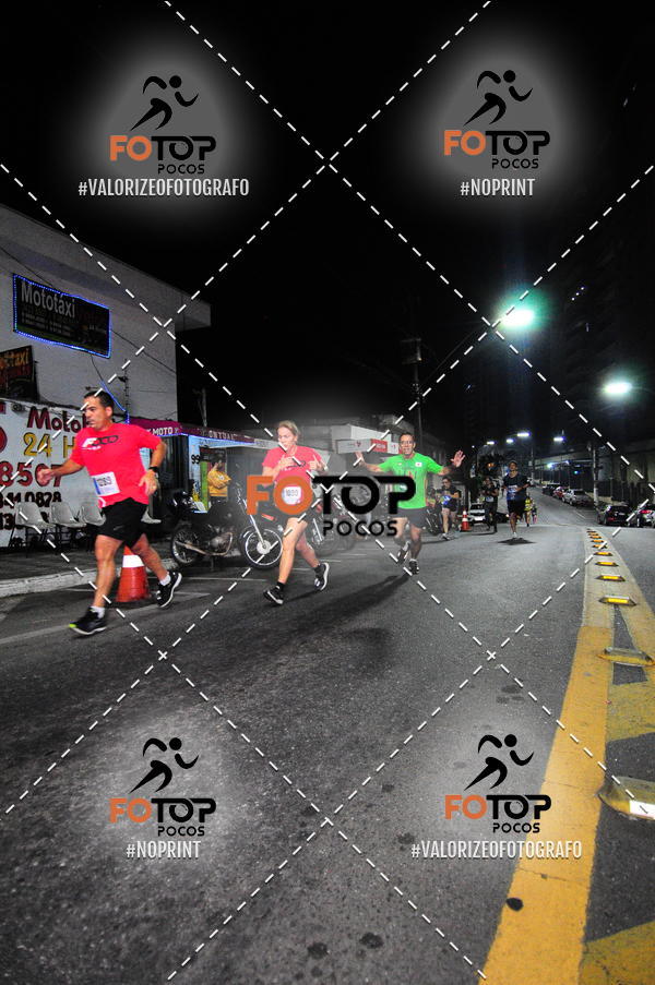 Buy your photos of the eventPA Rock Run - Corrida Noturna on Fotop