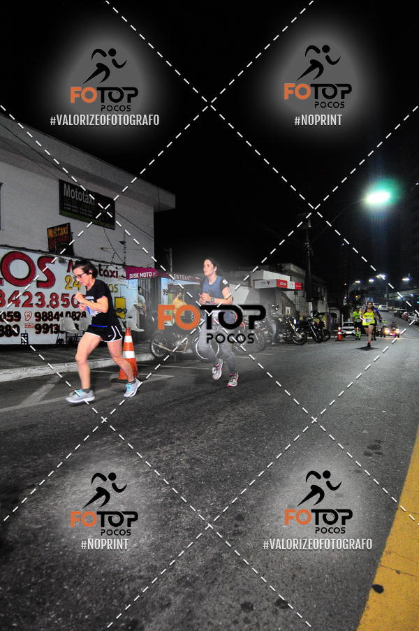 Buy your photos of the eventPA Rock Run - Corrida Noturna on Fotop