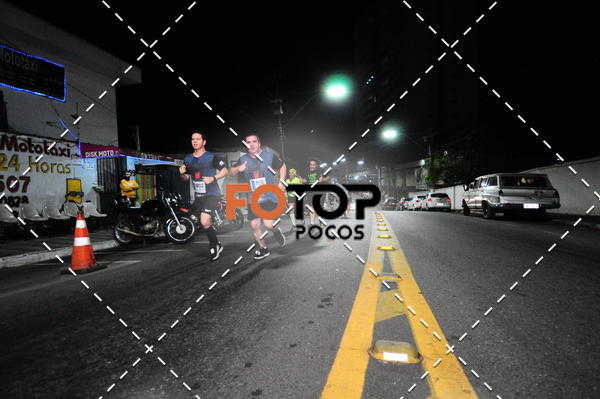 Buy your photos of the eventPA Rock Run - Corrida Noturna on Fotop
